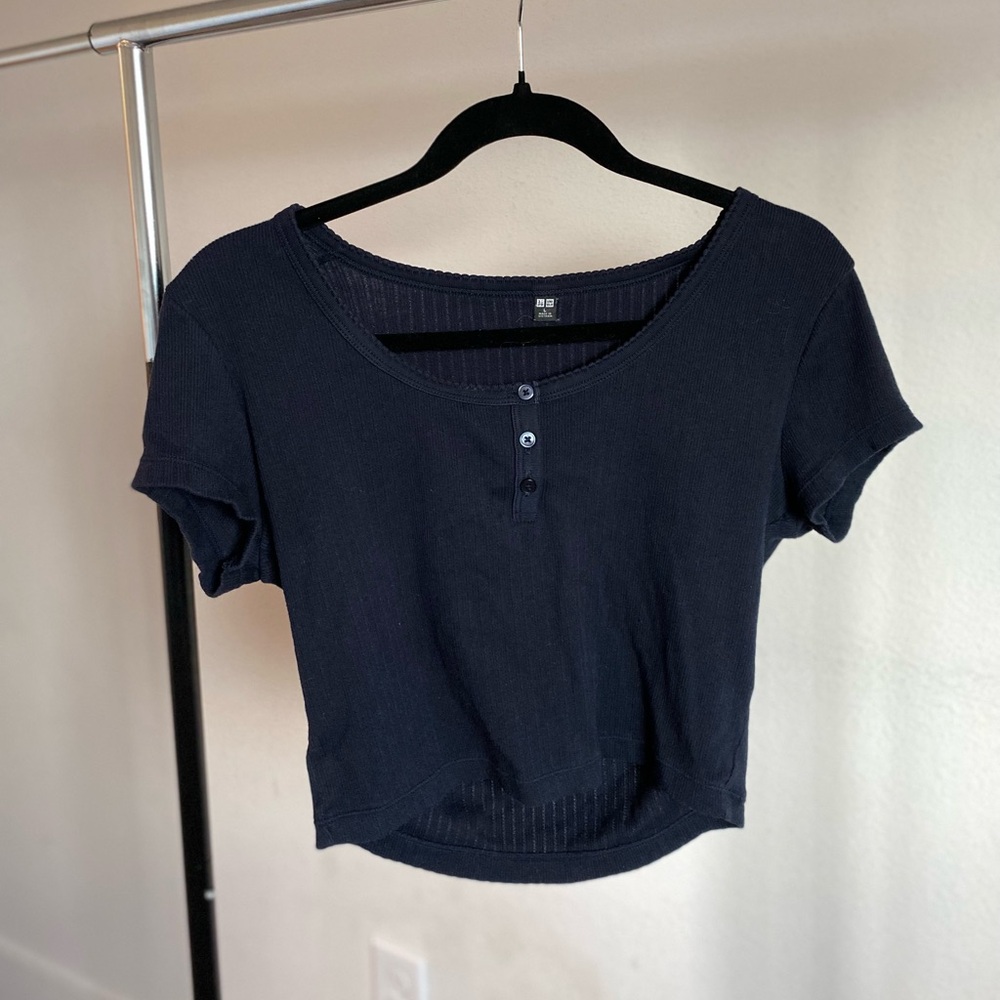 Uniqlo Navy Cropped Shirt